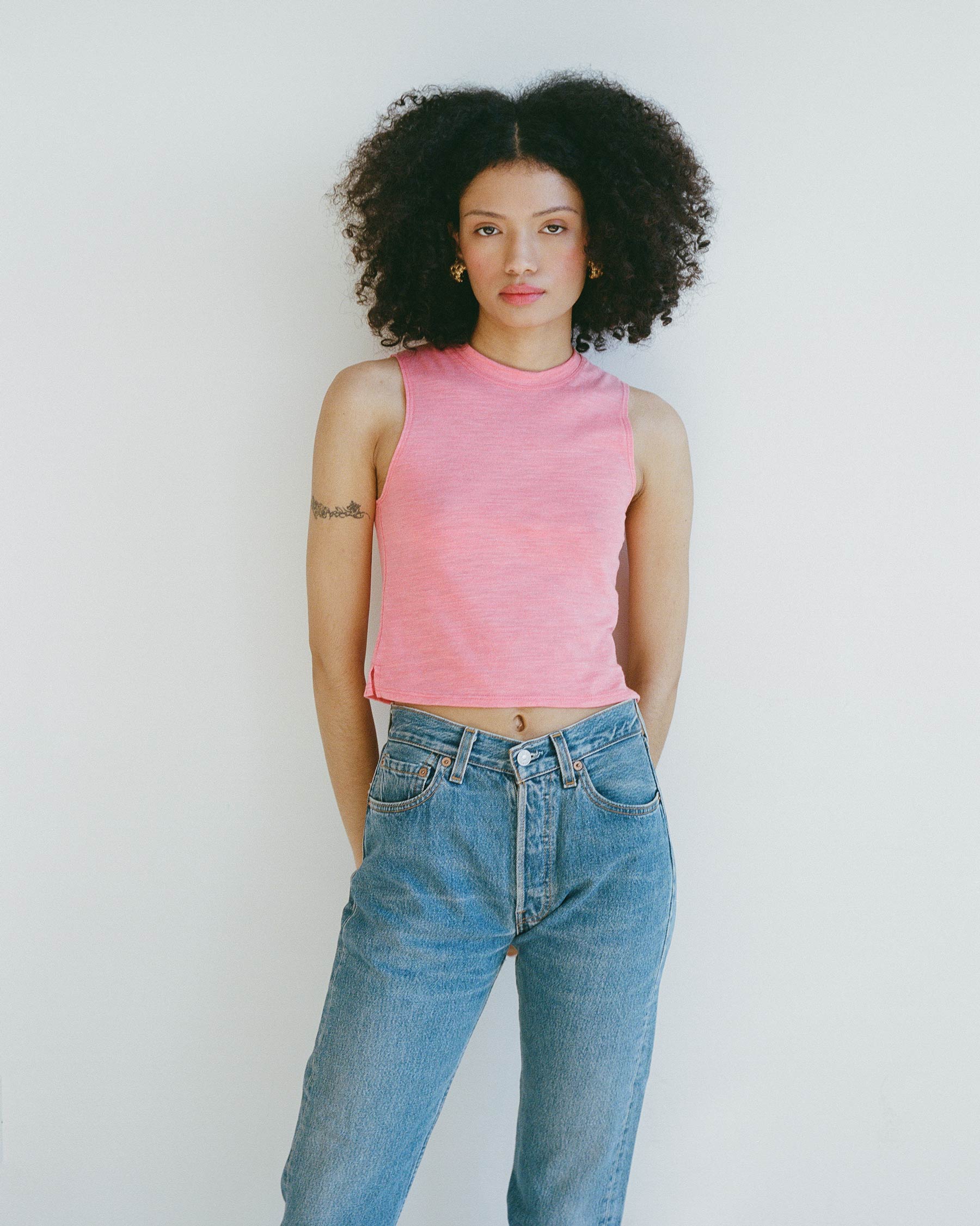 The Muscle Tee Coral