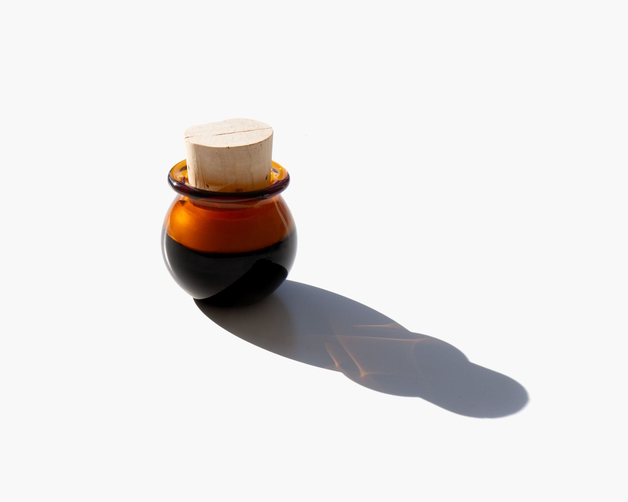 Honey Frank Perfume Solid Kindred Black - Main Image