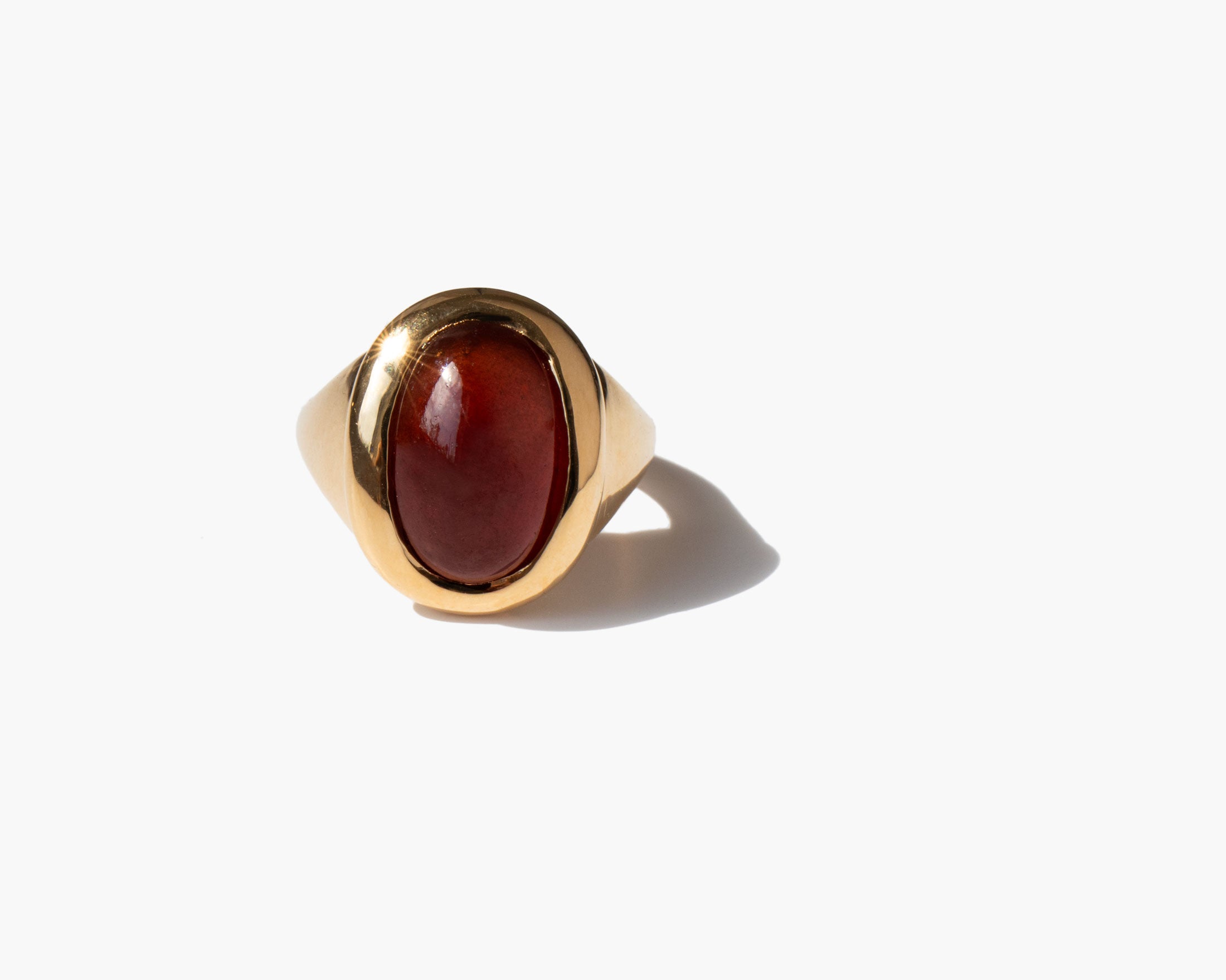 Lux Occulta Ring Garnet