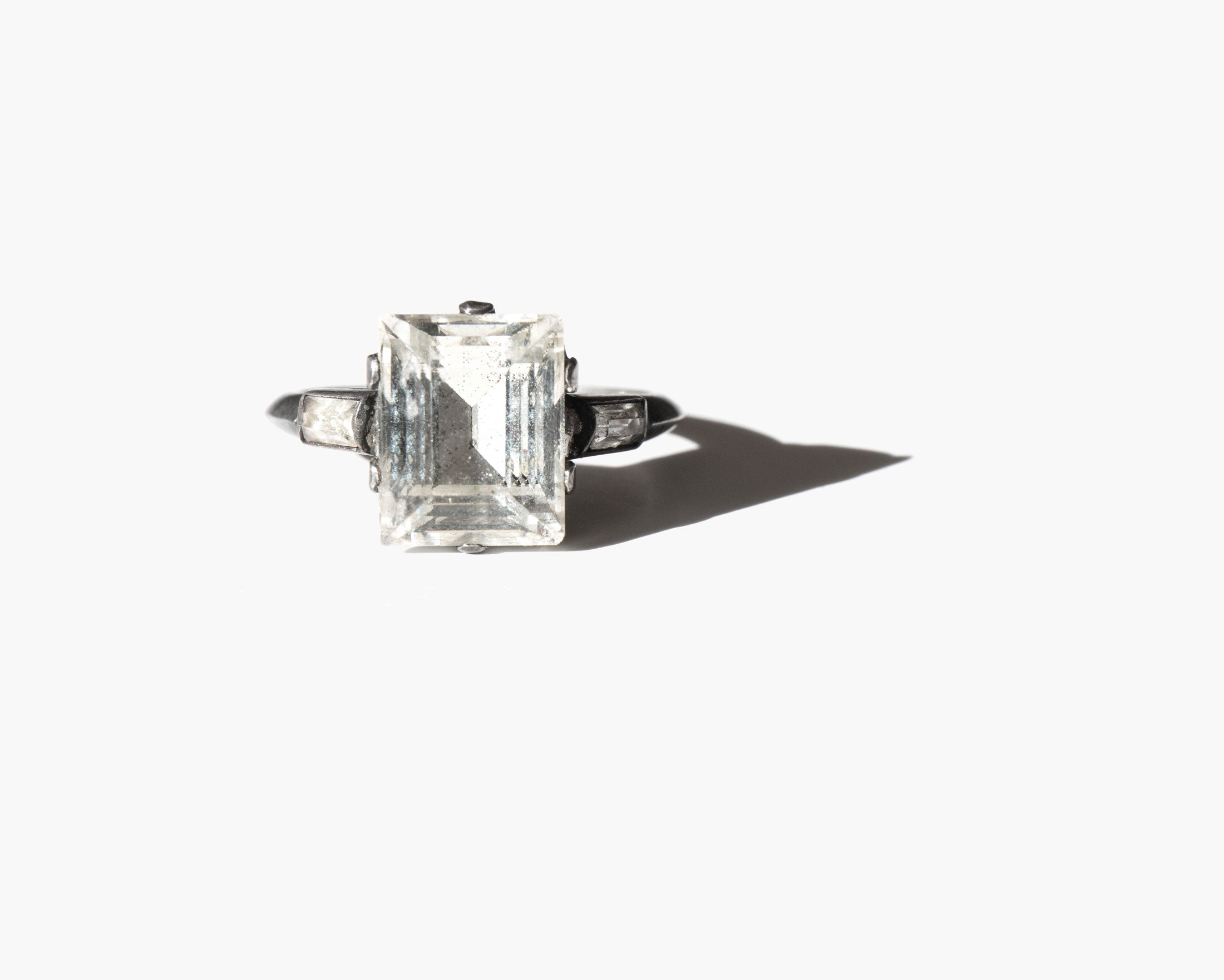 Finch Ring