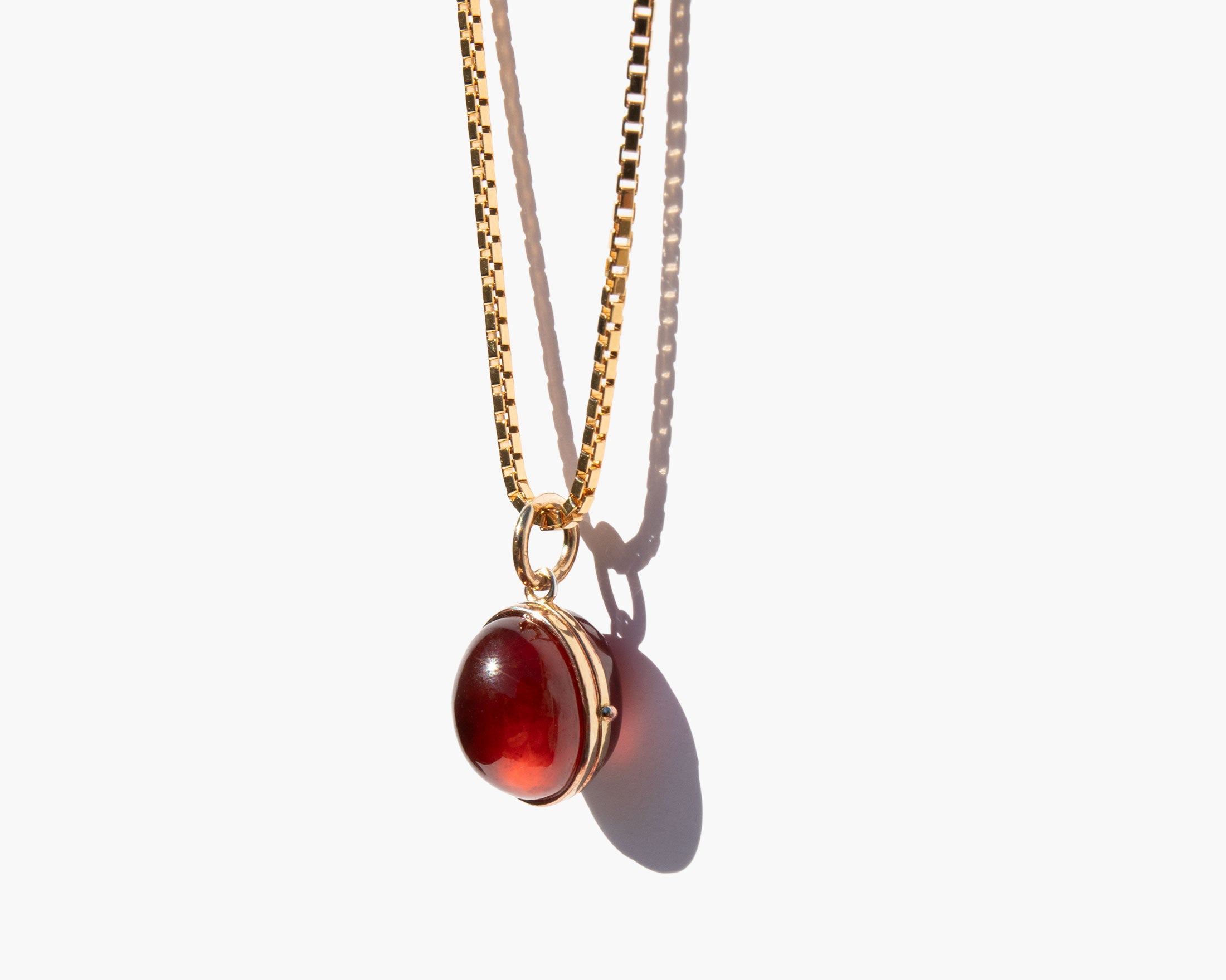 The Trance Locket Garnet