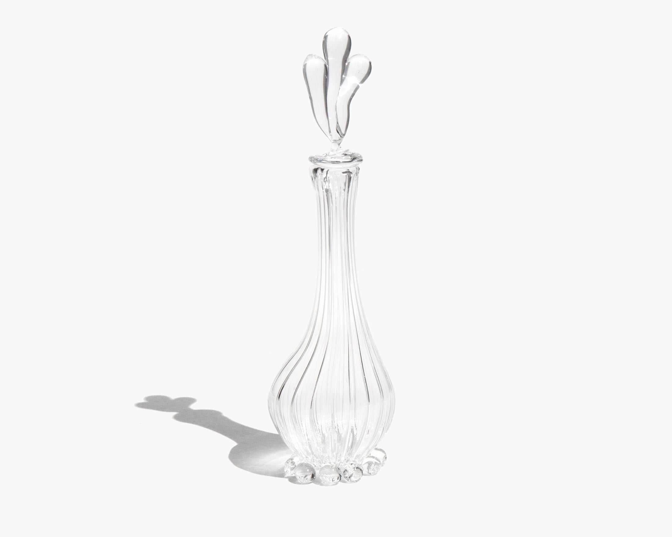 Kindred Black X Justine Menard Lys