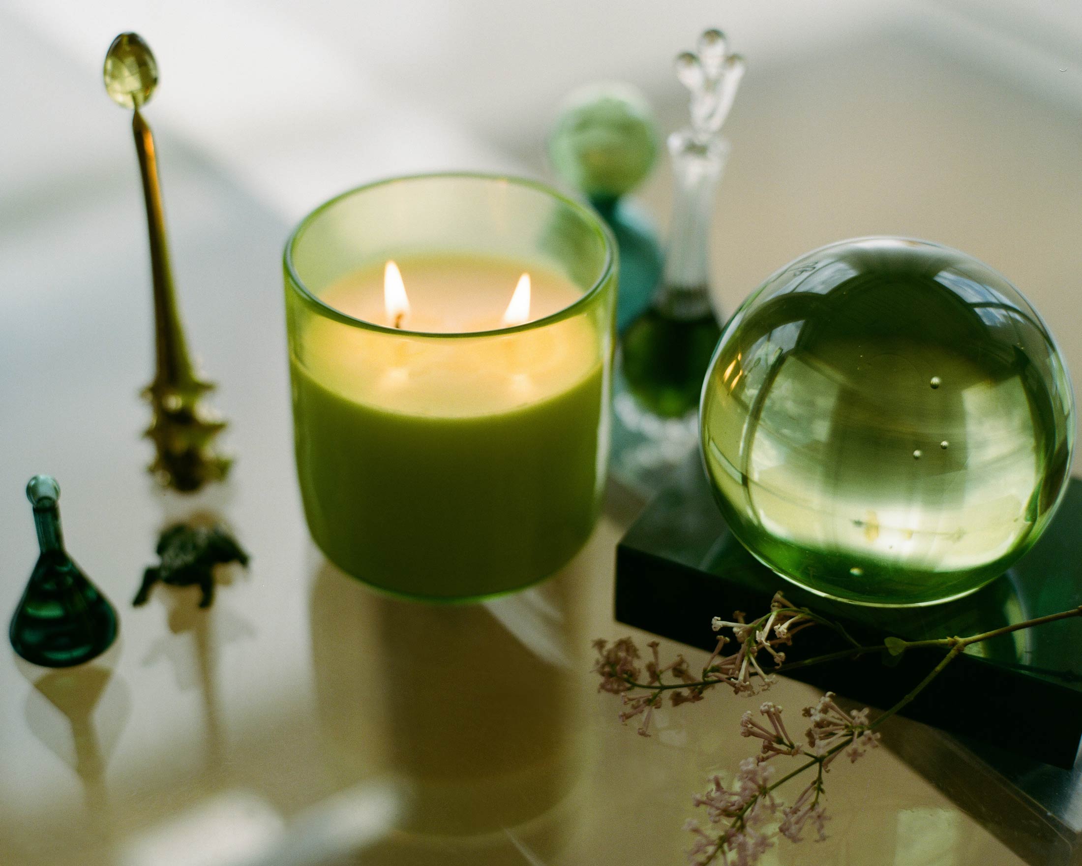 The Orb of Divinity Candle: Earthly