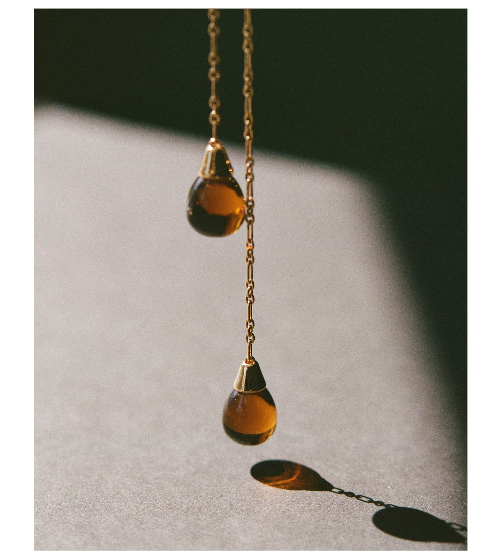 Asteria Lariat Necklace Gold