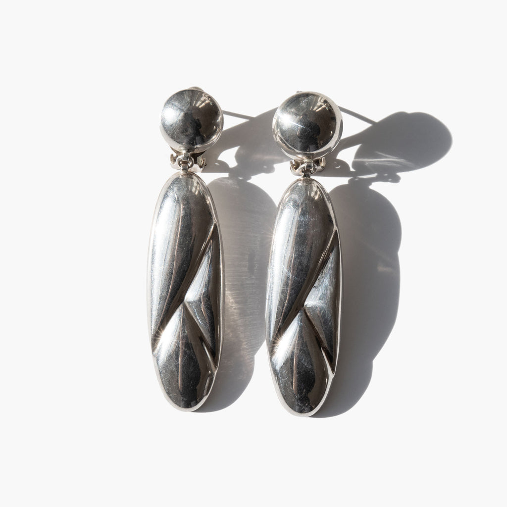 Éluard Earrings