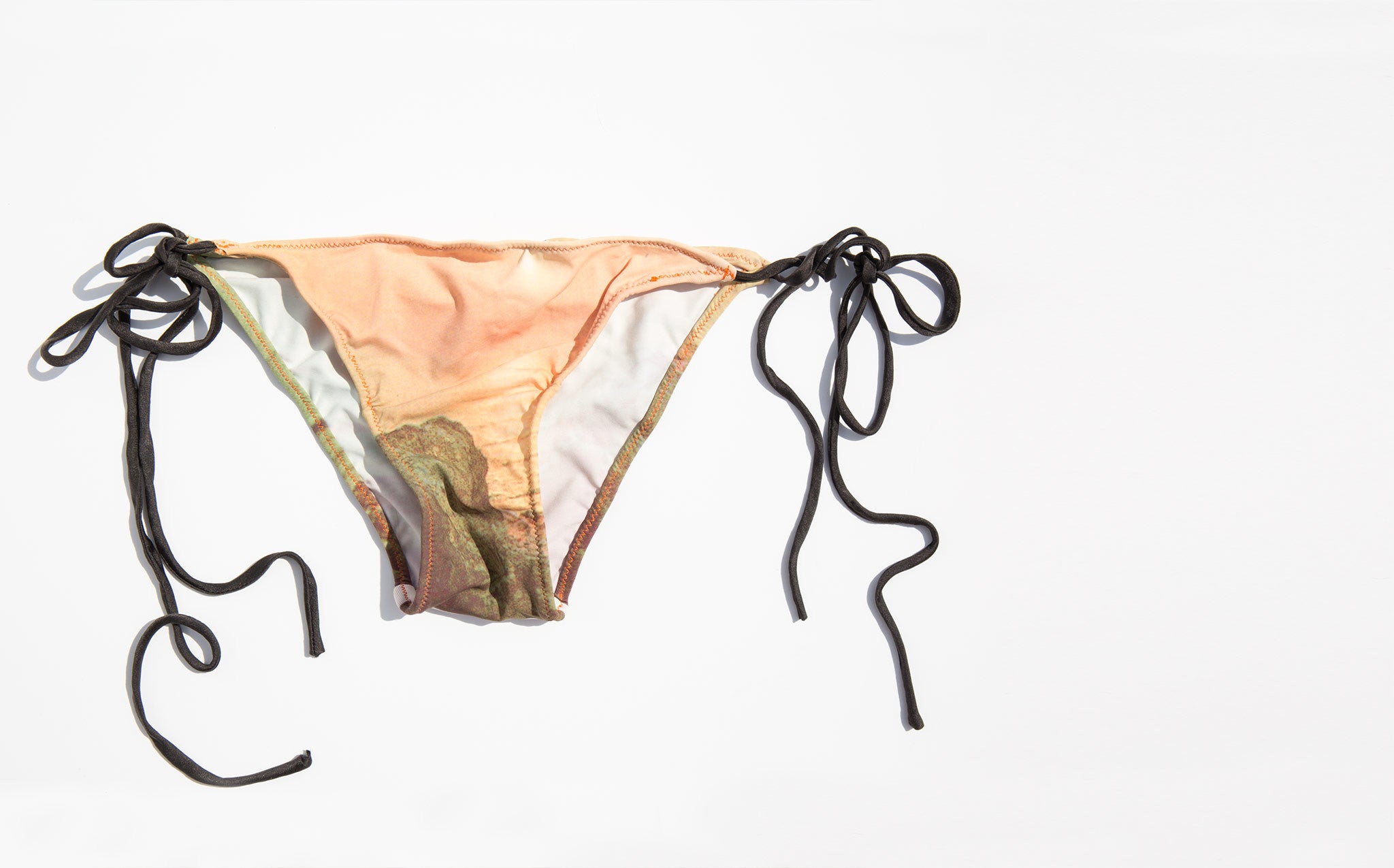 Vivien Ramsay Brasilia String Bikini