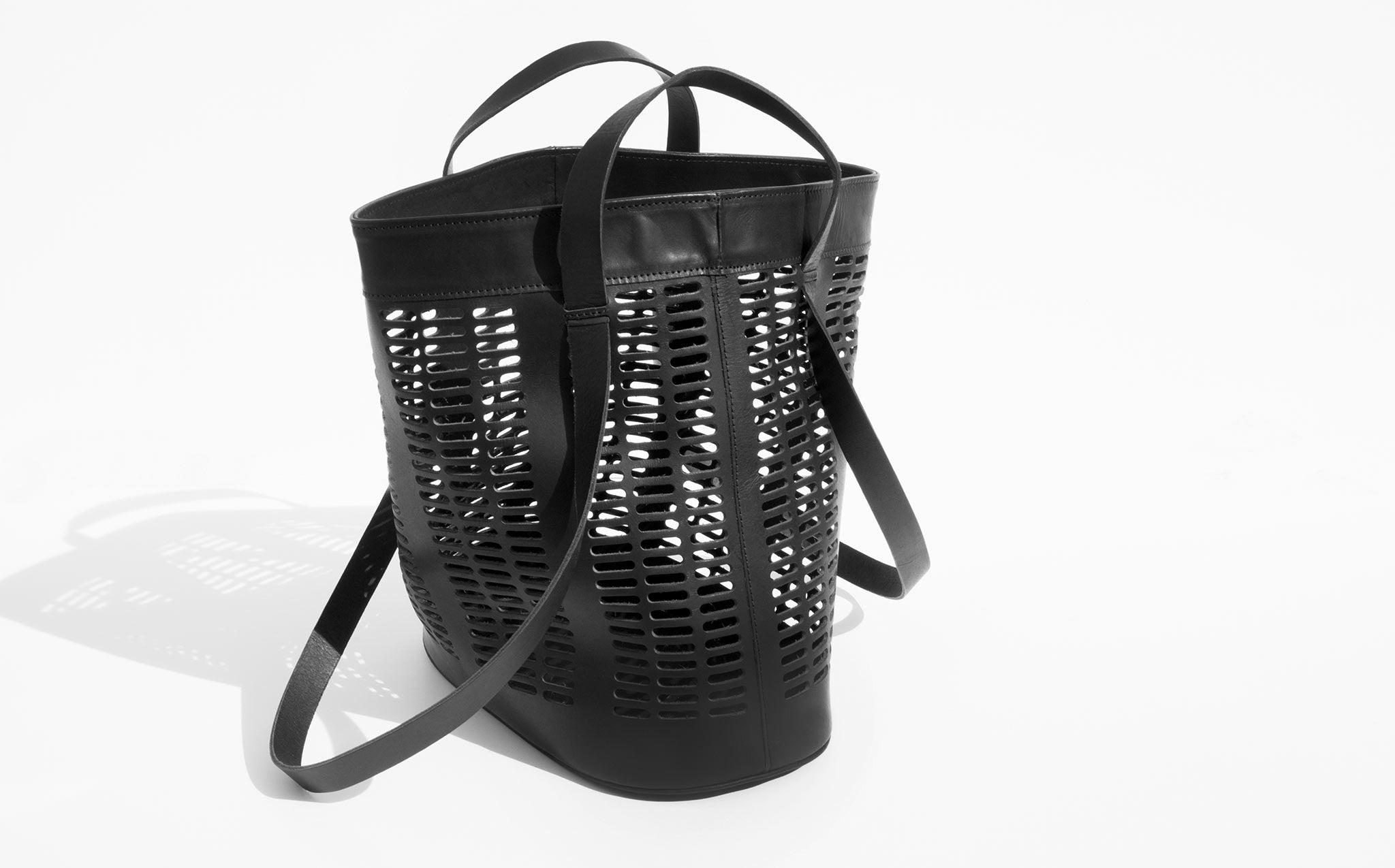 Modern Weaving Black Infinity Handle Basket Tote