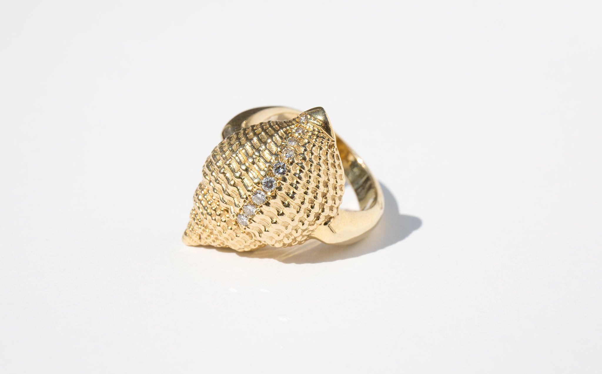Solid 14K Seashell Ring With Pave Diamonds