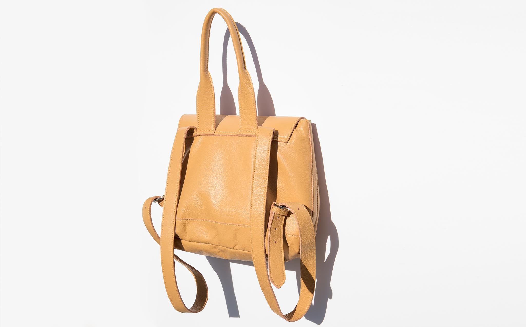 Clyde Apricot Small Room Backpack