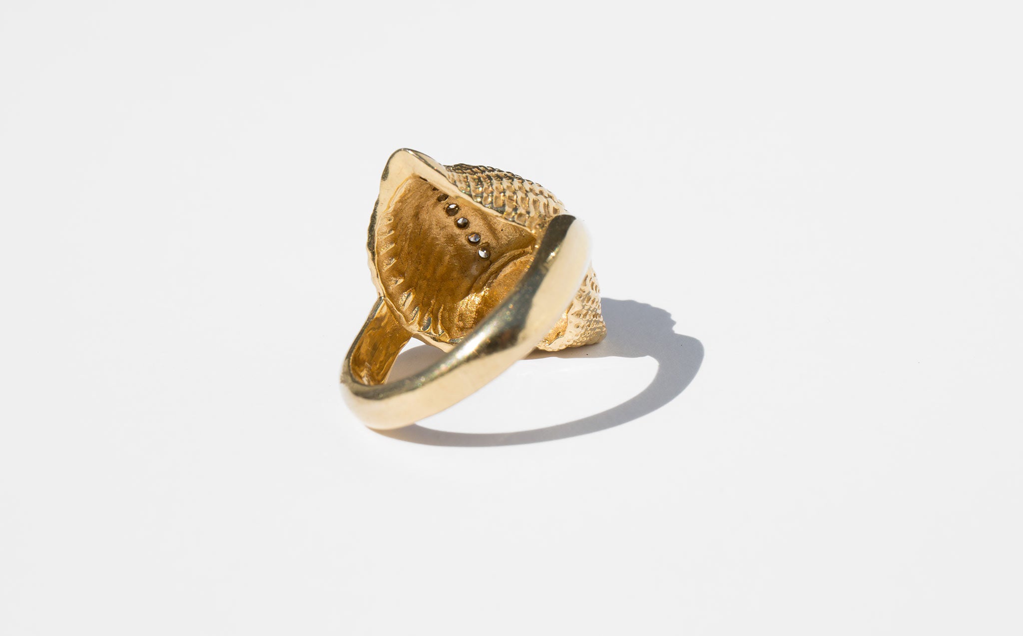 Solid 14K Seashell Ring With Pave Diamonds